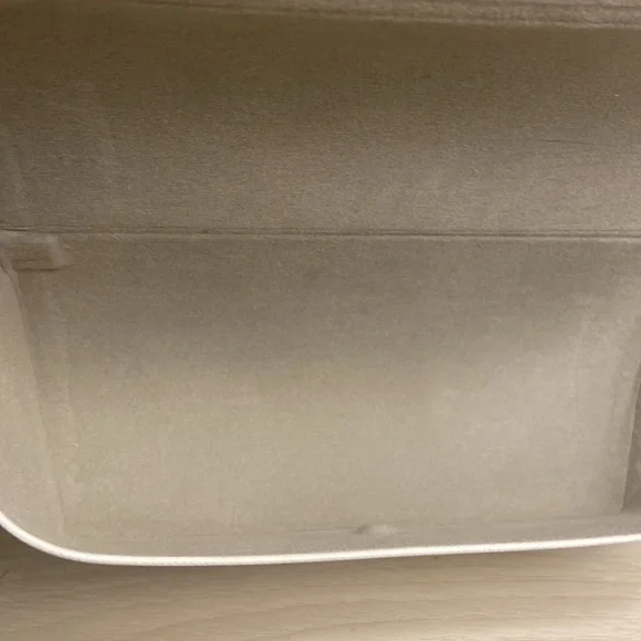 Michael Kors Glasses Case - Picture 3 of 4